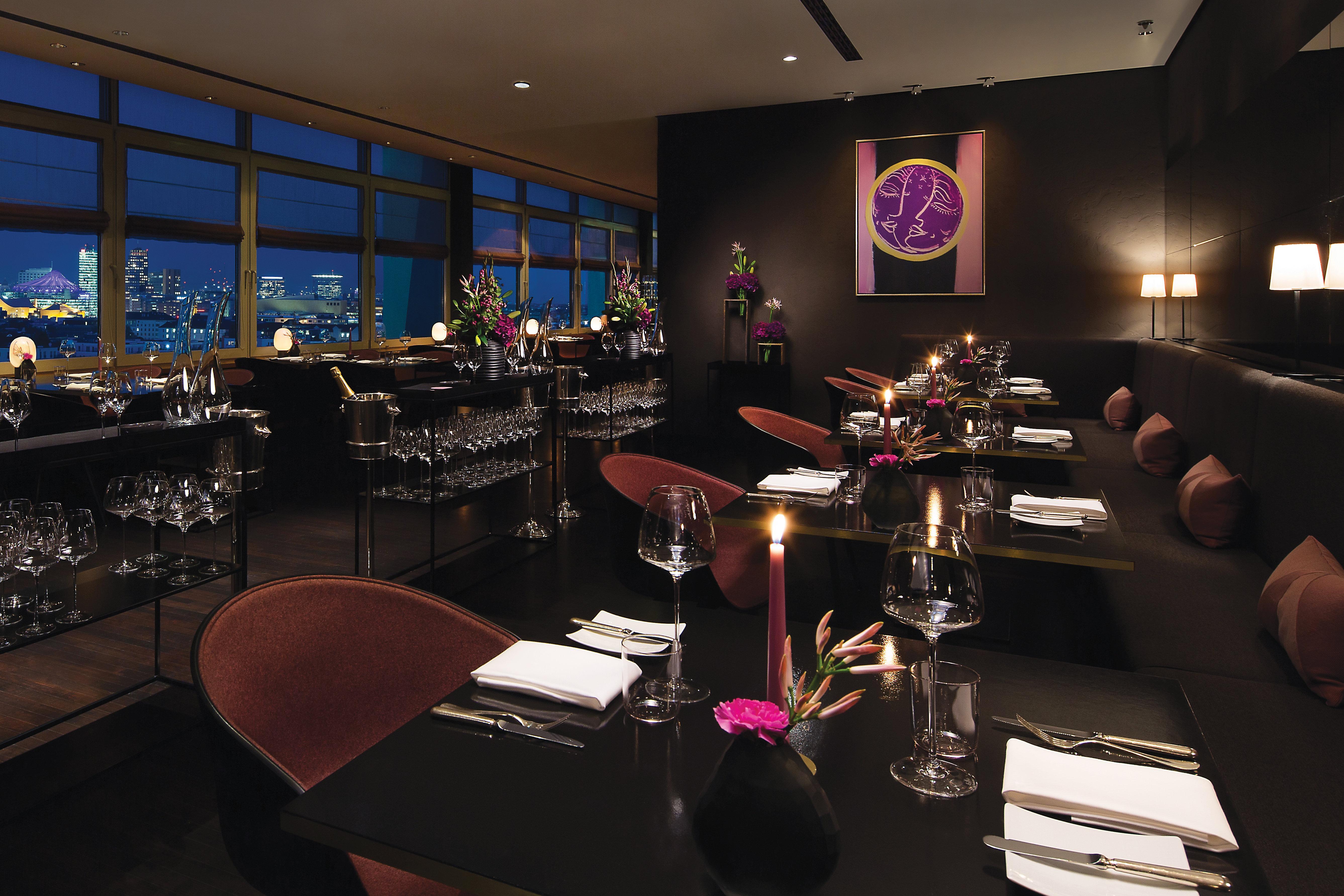 Intercontinental Berlin By Ihg Hotel Luaran gambar The interior of the restaurant