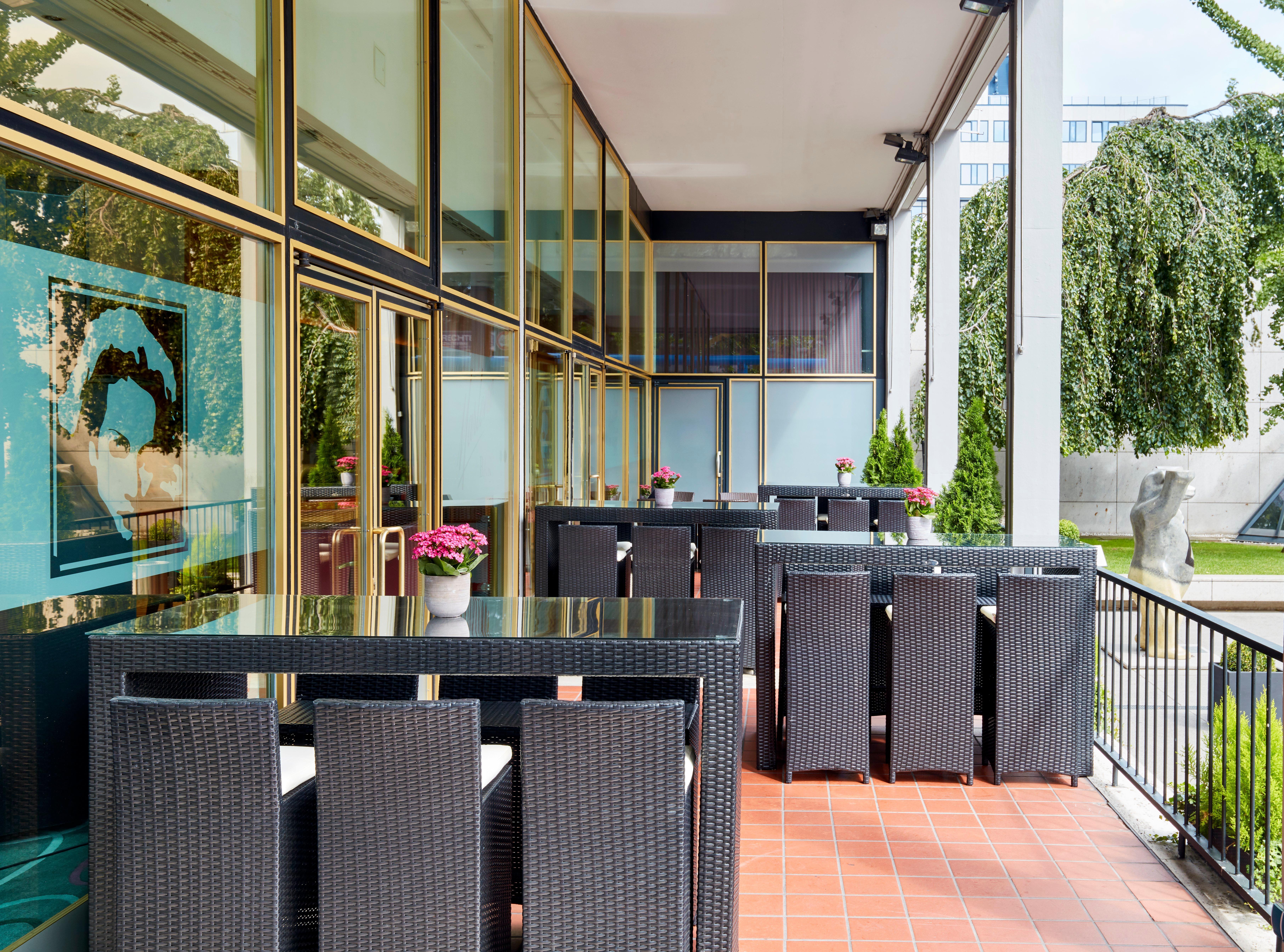 Intercontinental Berlin By Ihg Hotel Luaran gambar The Terrace